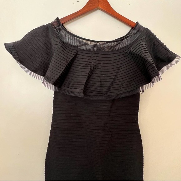 Tadashi Shoji Black Ruffle Off-the-Shoulder Pintuck Dress | Goth Chic | Size S - Picture 4 of 9